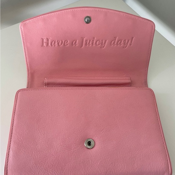 Juicy Couture Vintage Genuine Leather Clutch - Picture 8 of 13